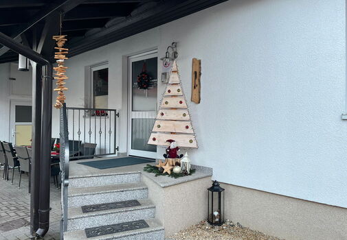 Treppe zum Eingangsbereich der Pension Rappteller