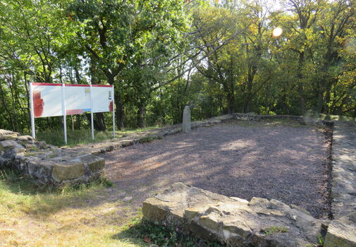 Reste der Radegundekapelle an der Mühlburg